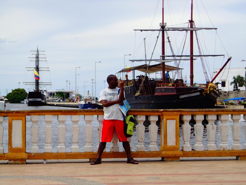 Bourbon St Hostal Boutique Cartagena ภายนอก รูปภาพ