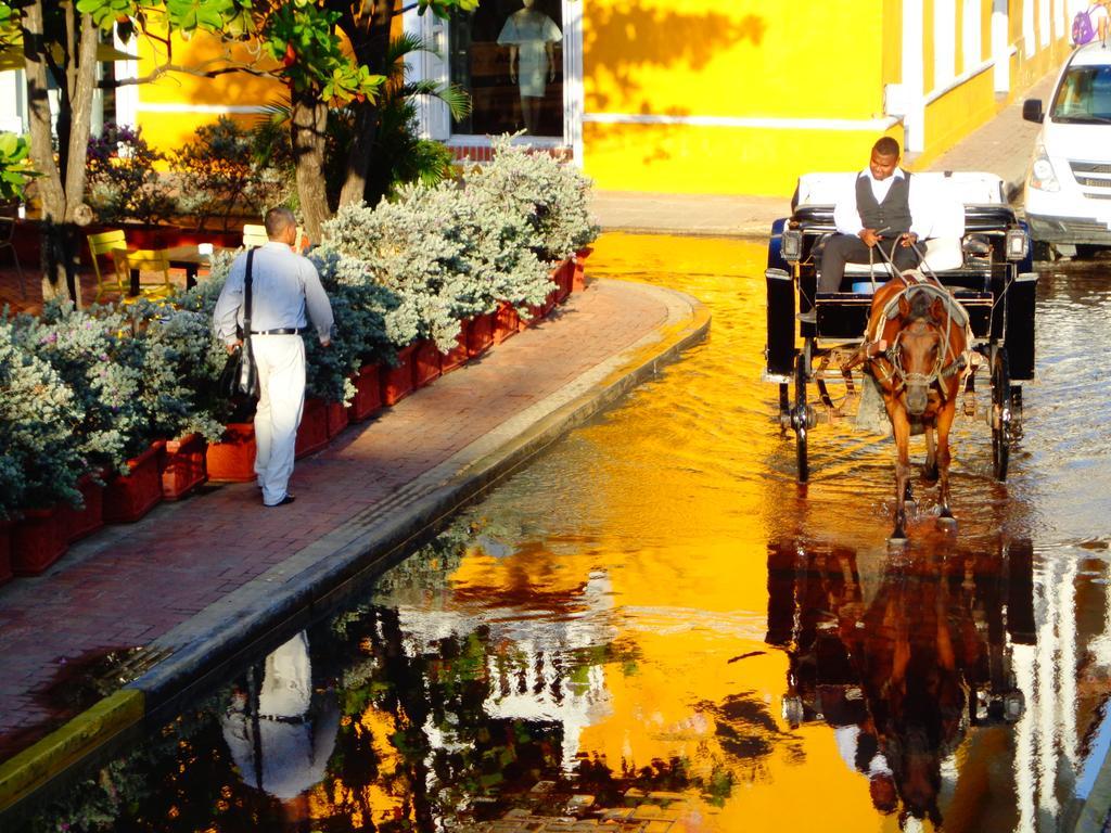 Bourbon St Hostal Boutique Cartagena ภายนอก รูปภาพ